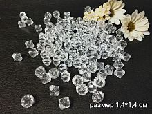 Бусины декоративные. Имитация под стекло. Упаковка 500 гр. Ромб 1,4*1,4 см Дырка насквозь