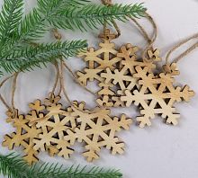 Деревянные снежинки на ёлку, 6 шт. 7 см