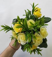 Искусственные Розы Желтые. Игольчатые листья. Упаковка 2 шт.