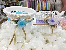 Кашпо пластиковое с лентами, голубое 10,5*8см