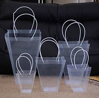 пакет прозрачный Конус с ручками. Размер 19*47*34 см