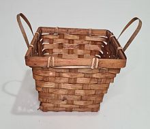 Кашпо плетеное . Цвет коричневый.