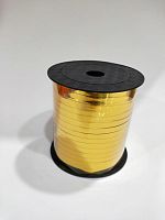 Лента в бабине золотая. Намотка 300 метров. Ширина ленты 7 мм.